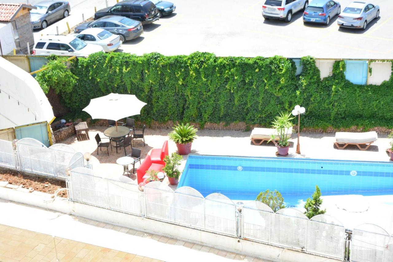 Rakeen Hotel Amman Bagian luar foto