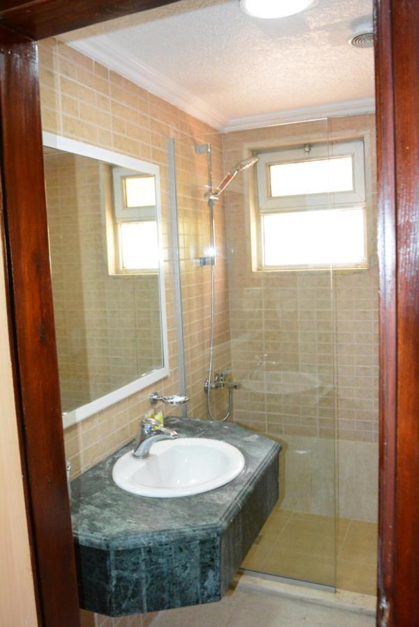 Rakeen Hotel Amman Bagian luar foto