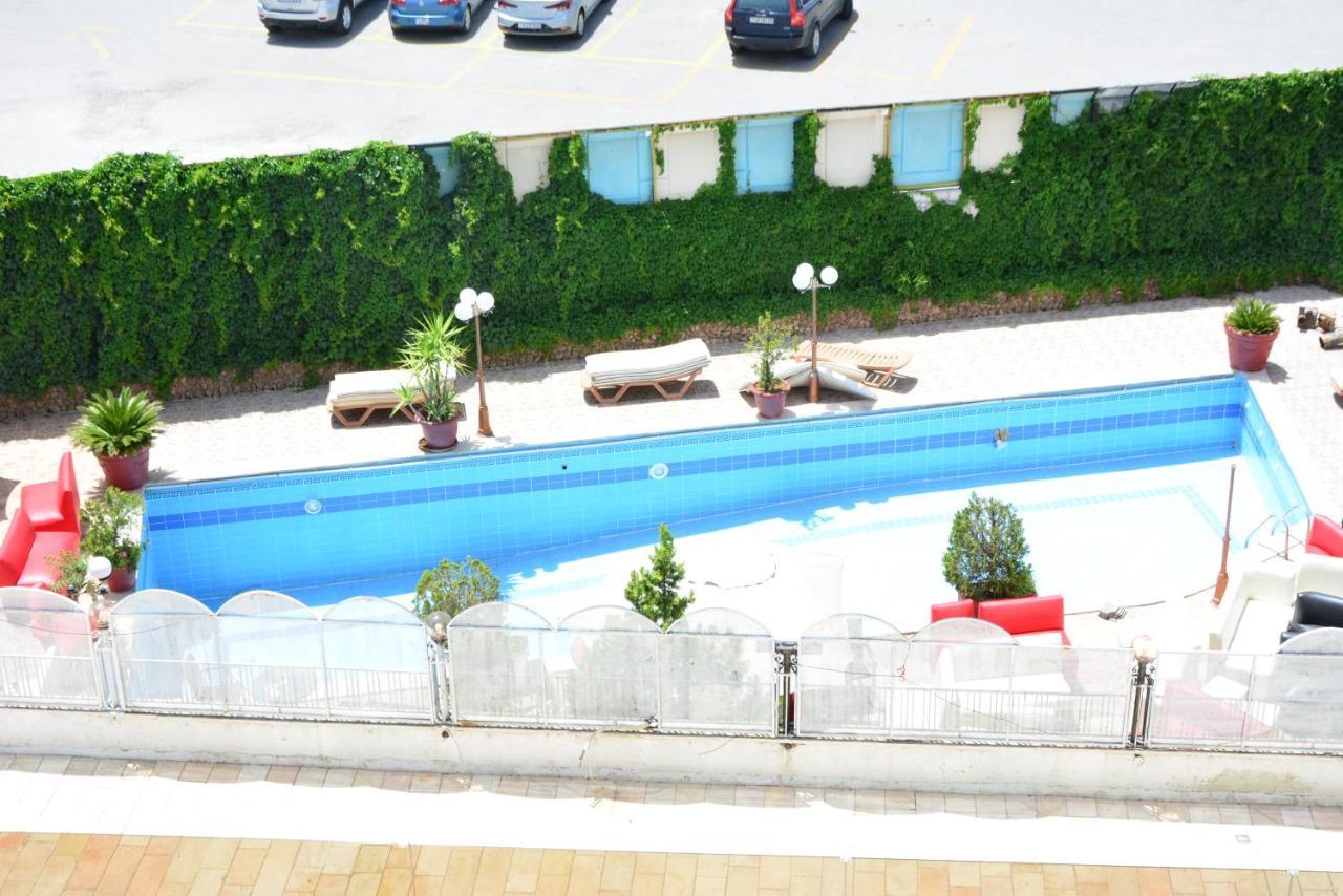 Rakeen Hotel Amman Bagian luar foto